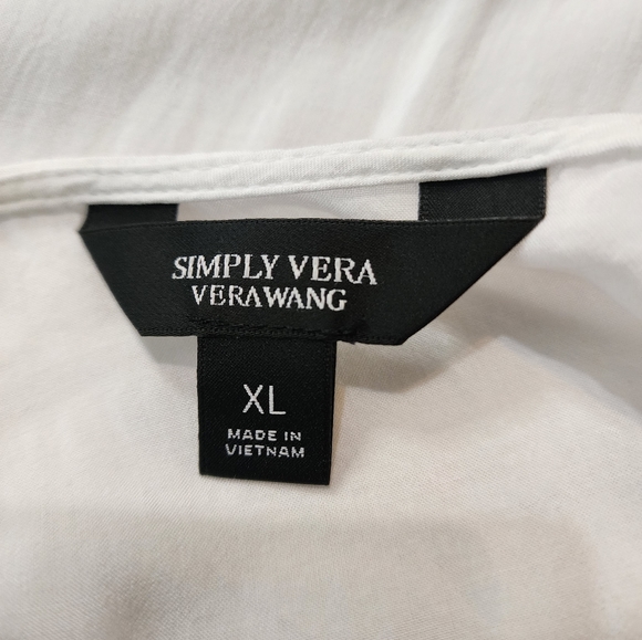 Vera Wang Semi-Sheer Rounded Neck Tunic - Picture 11 of 12